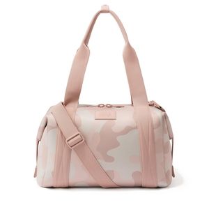 Dagne Dover Landon Carryall Dusk Camo Medium